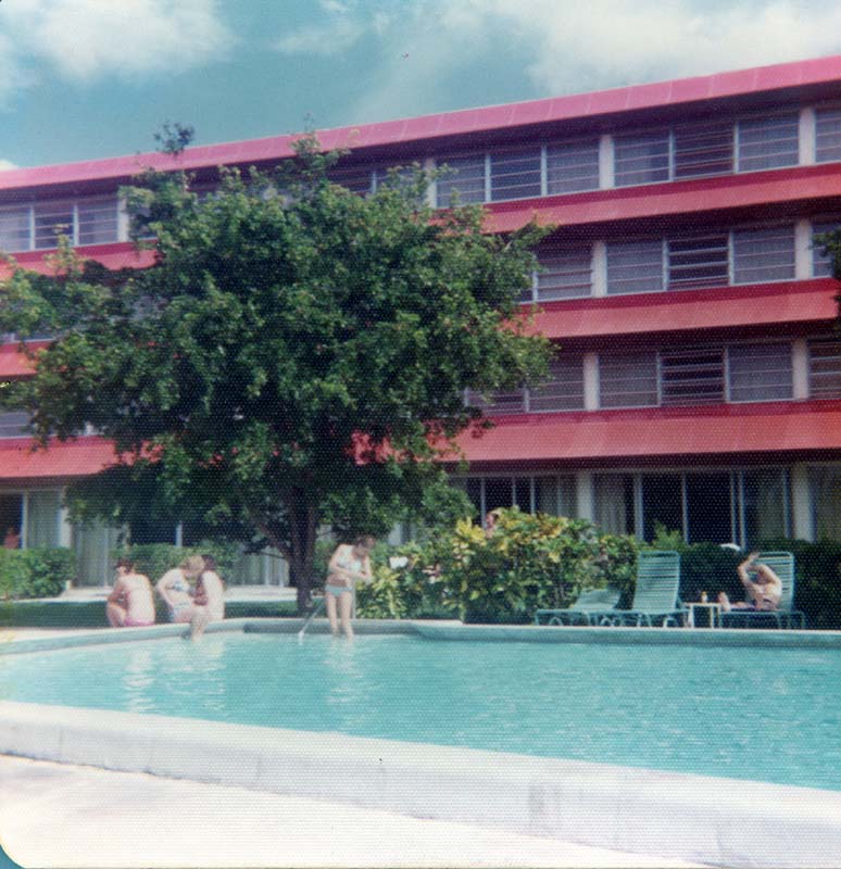 1975_02_Sr_Trip_Bahamas_Dave_033